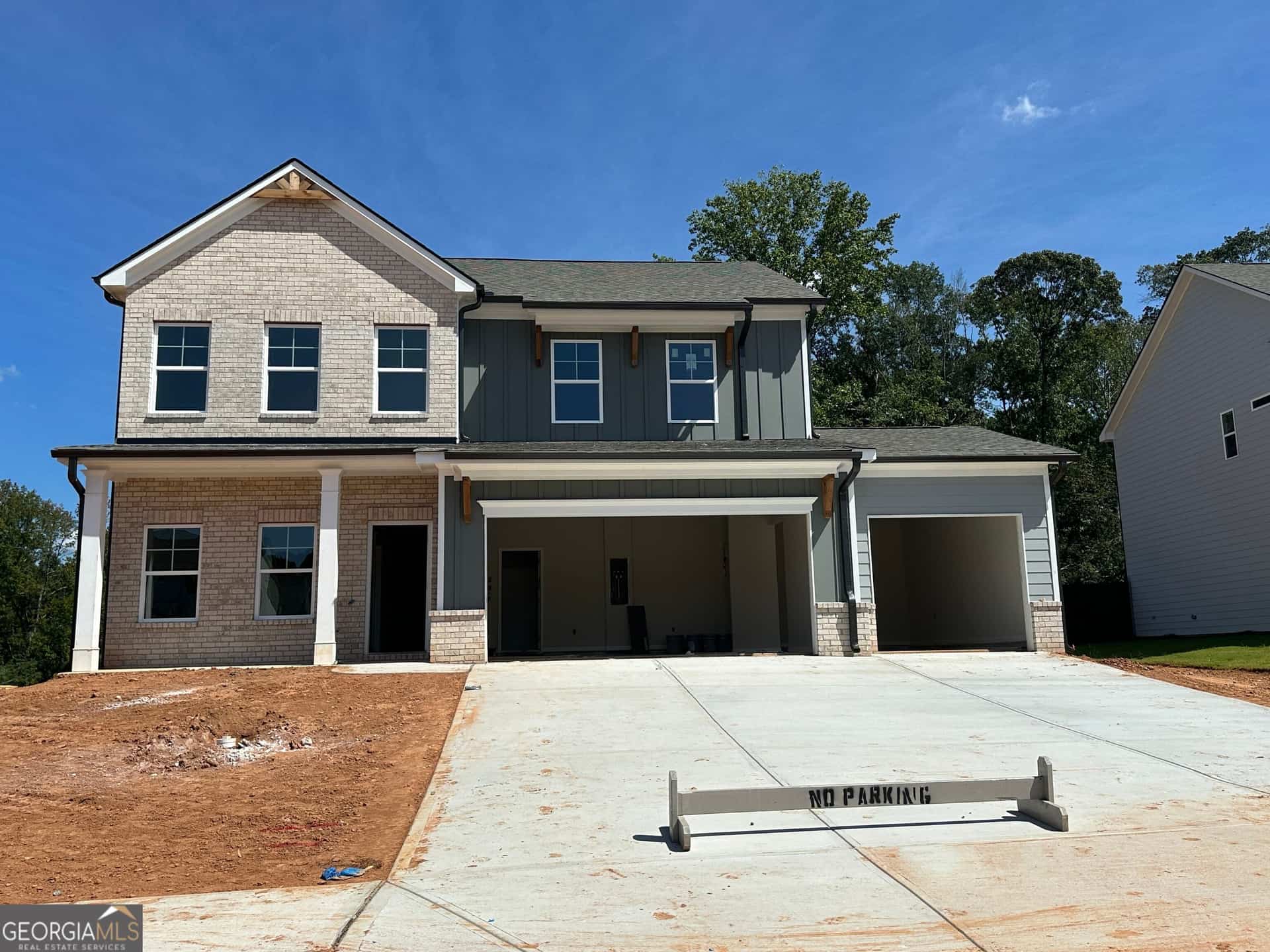 646 Winding Rose DR, Hoschton, GA 30548