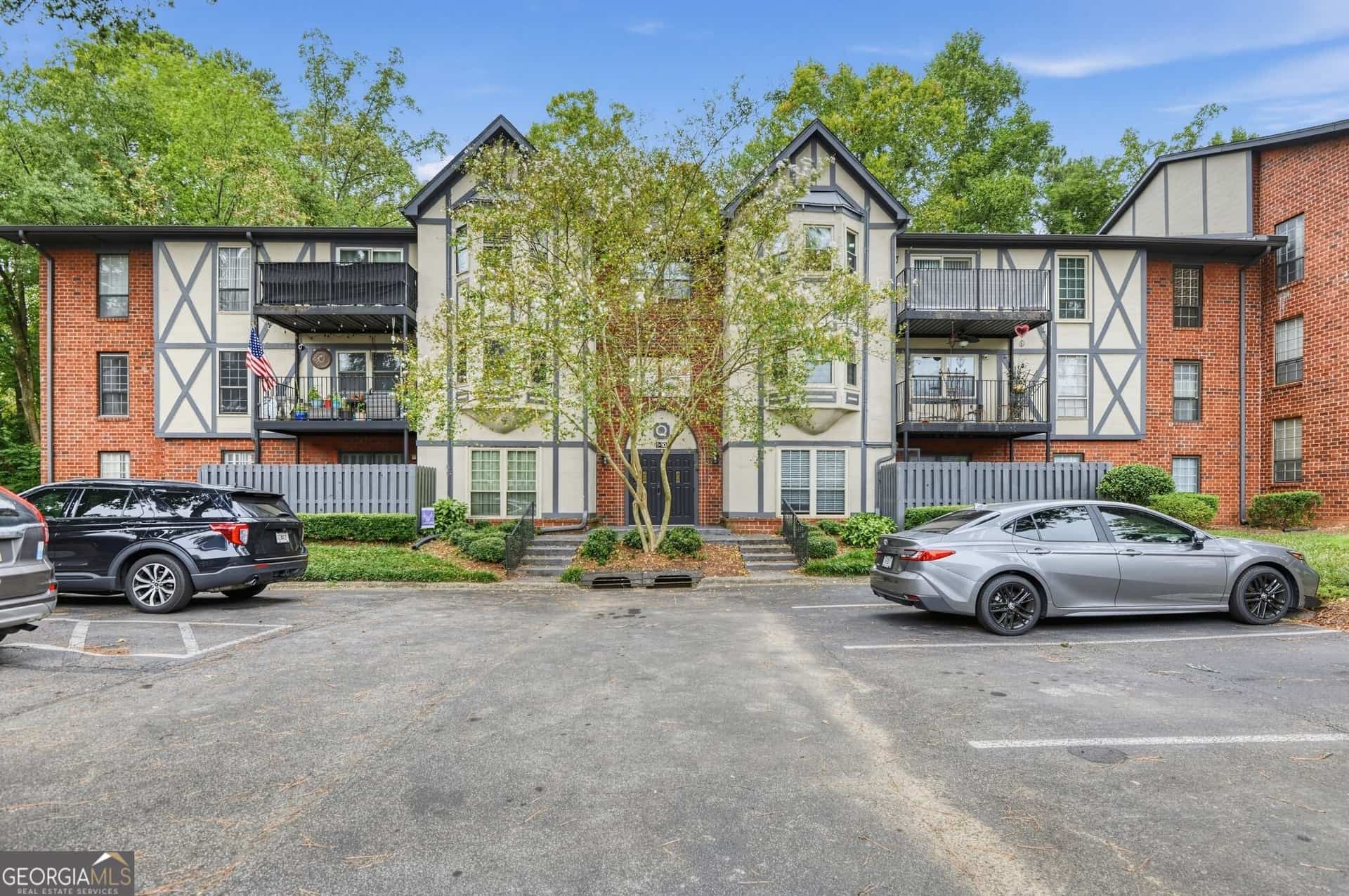6851 Roswell RD APT Q 8, Sandy Springs, GA 30328