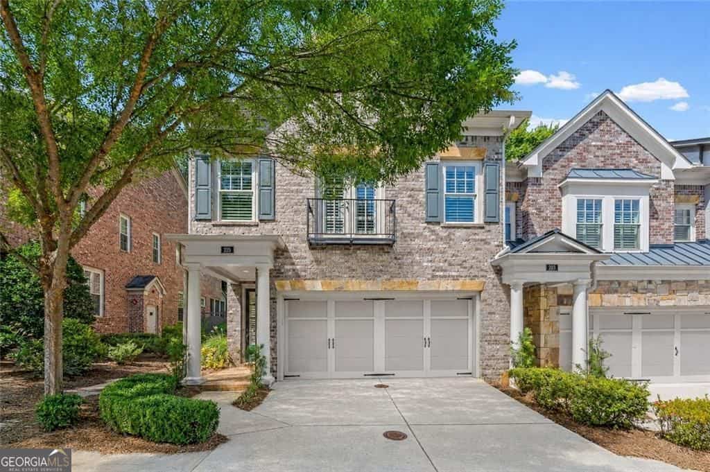 205 Nottaway LN, Alpharetta, GA 30009