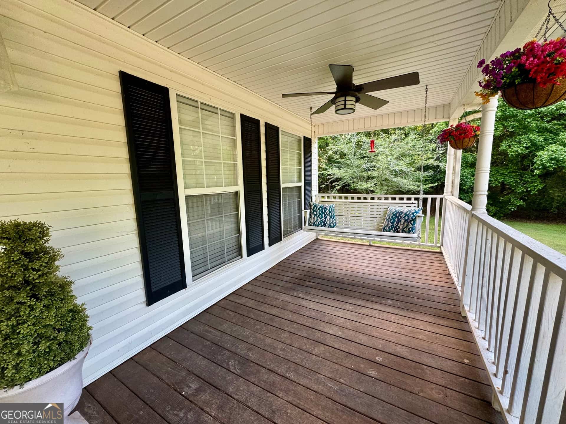 Listing photo 6
