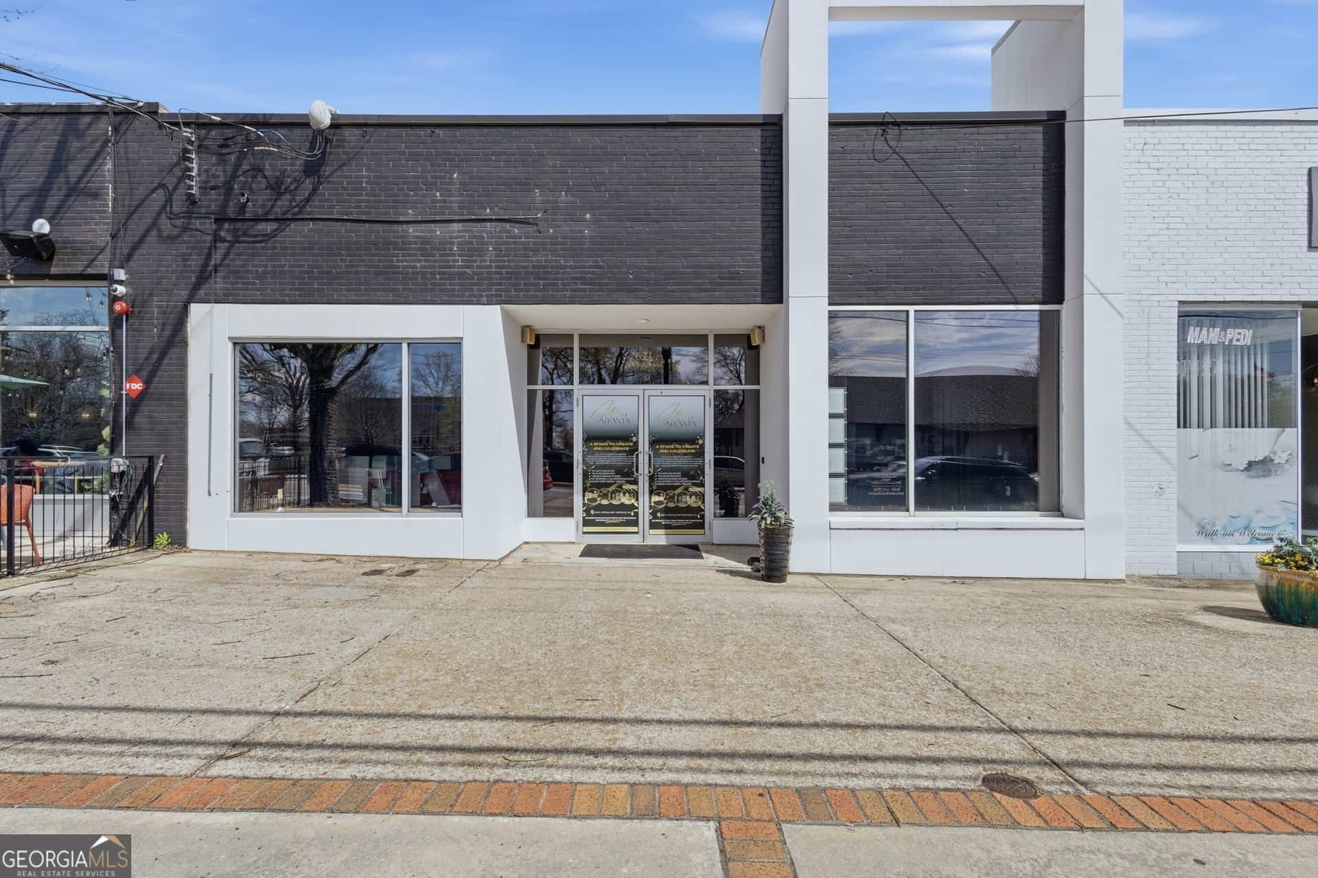 631 N Central AVE, Hapeville, GA 30354