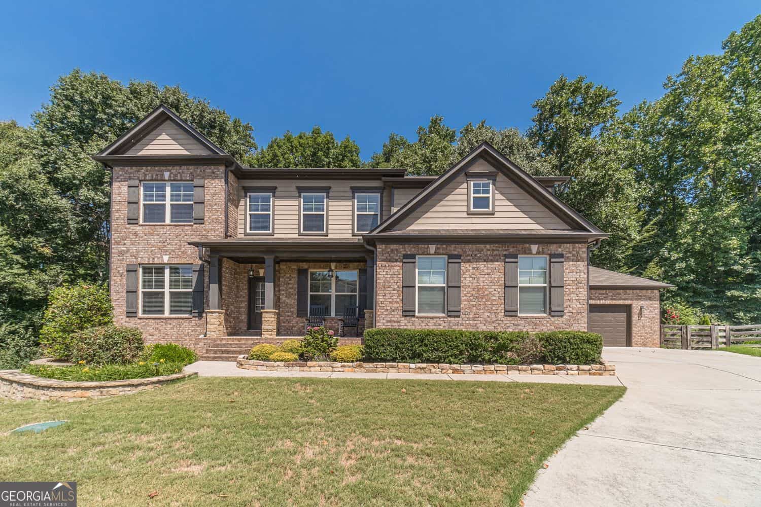 9240 Hollywood DR, Gainesville, GA 30506