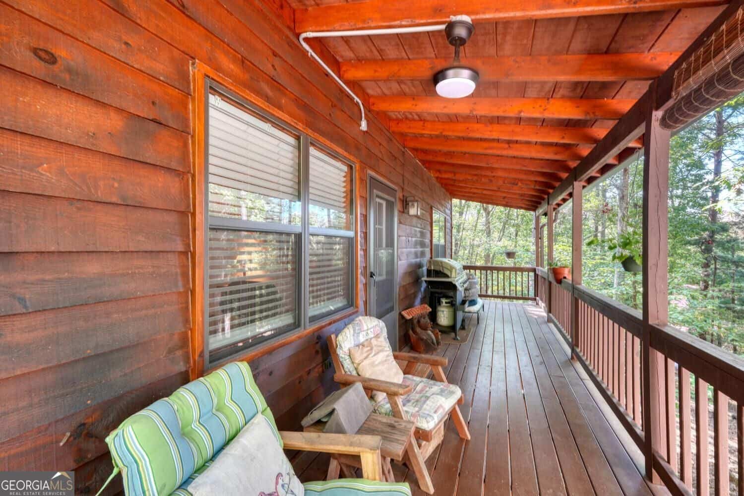 Listing photo 6