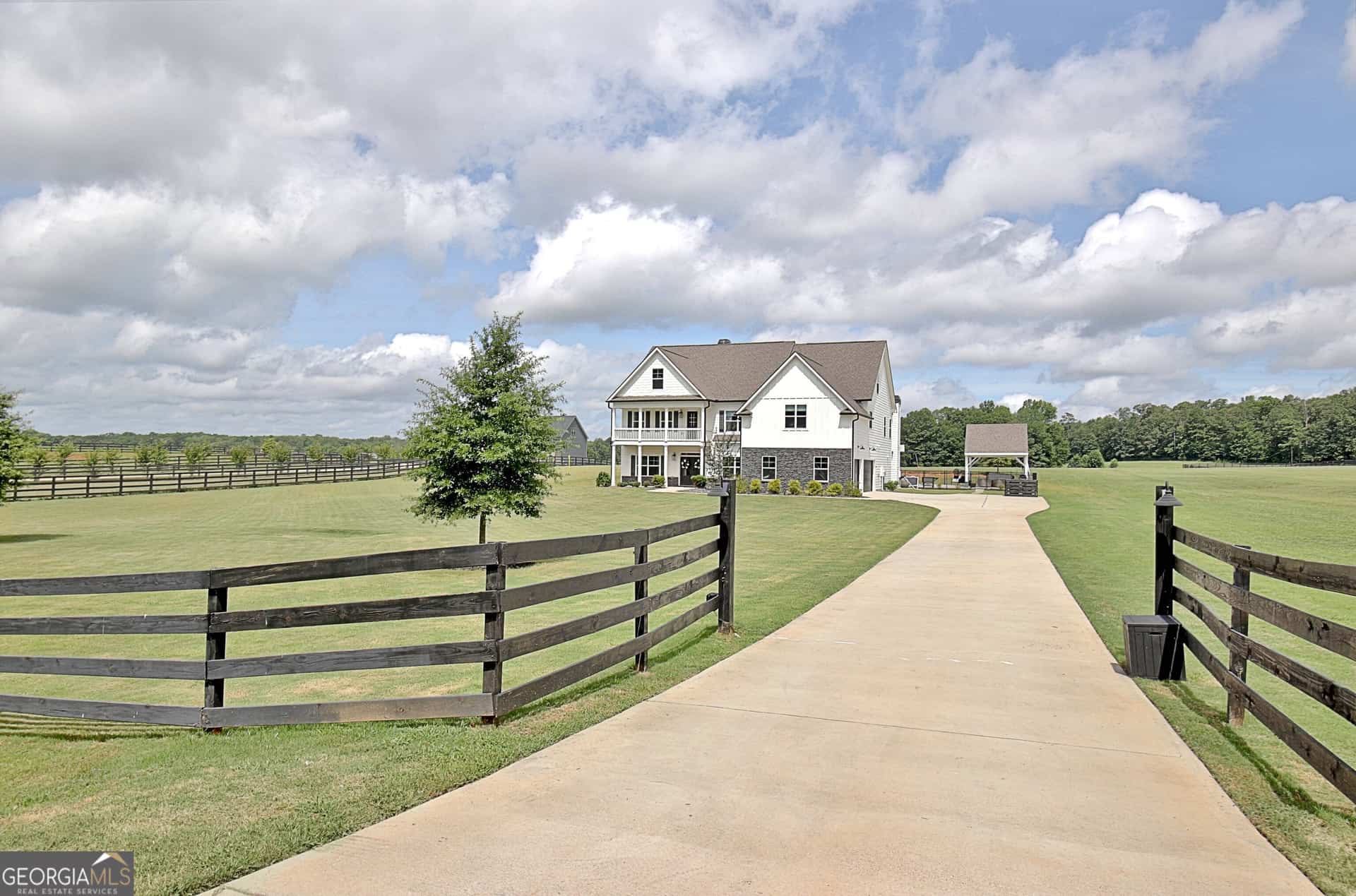 619 Elders Mill RD, Senoia, GA 30276