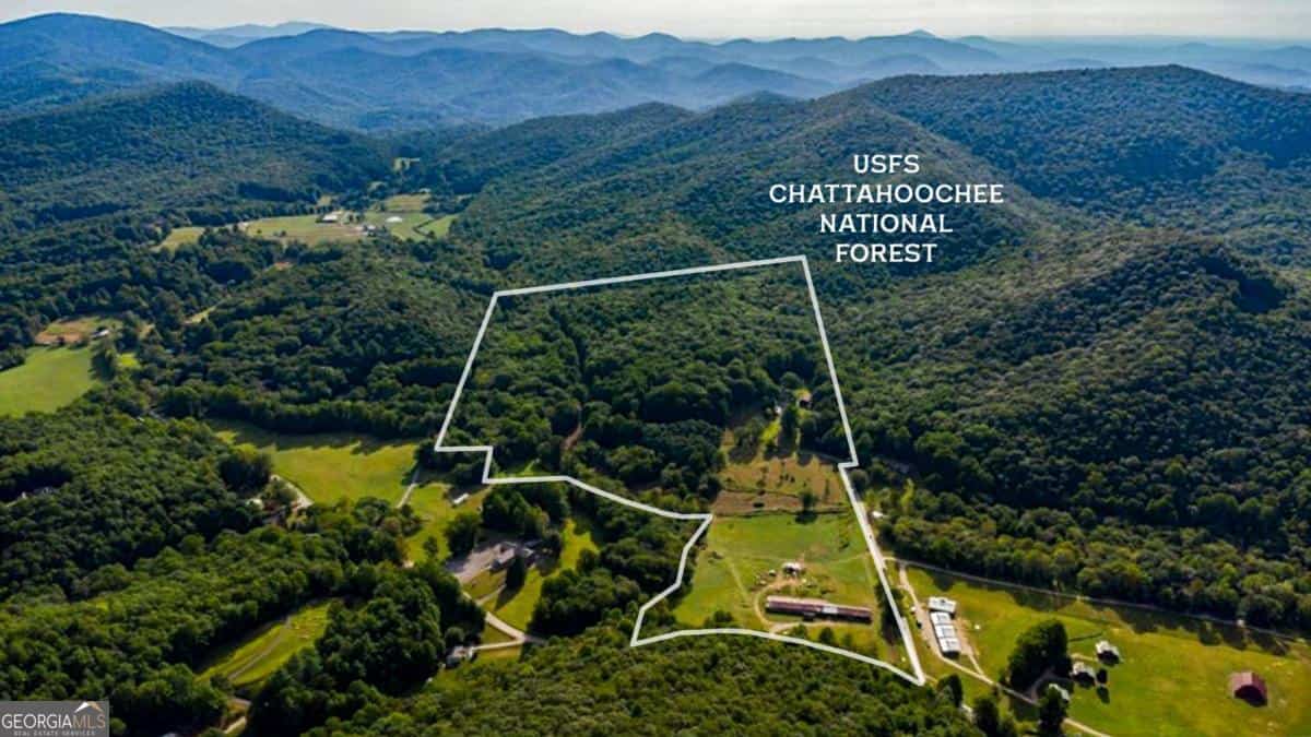 239 Glen Elliott RD, Suches, GA 30572