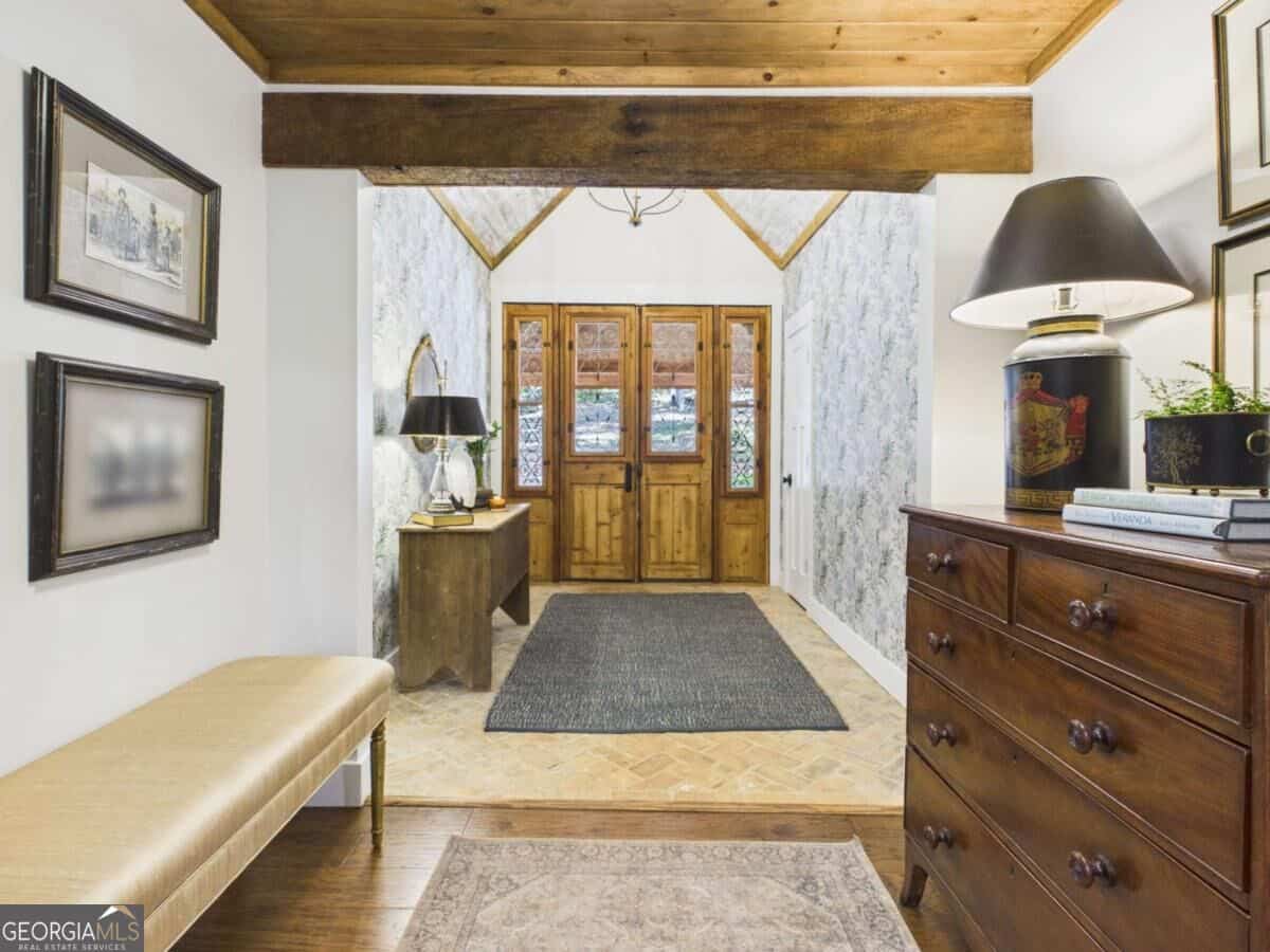 Listing photo 6