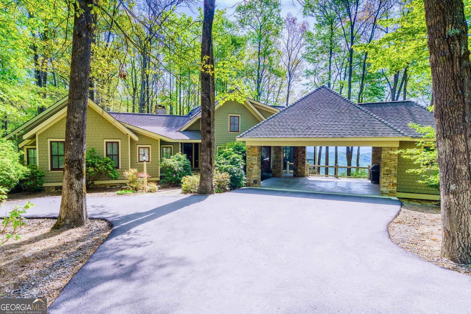 1115 Outlook RD, Murphy, NC 28906