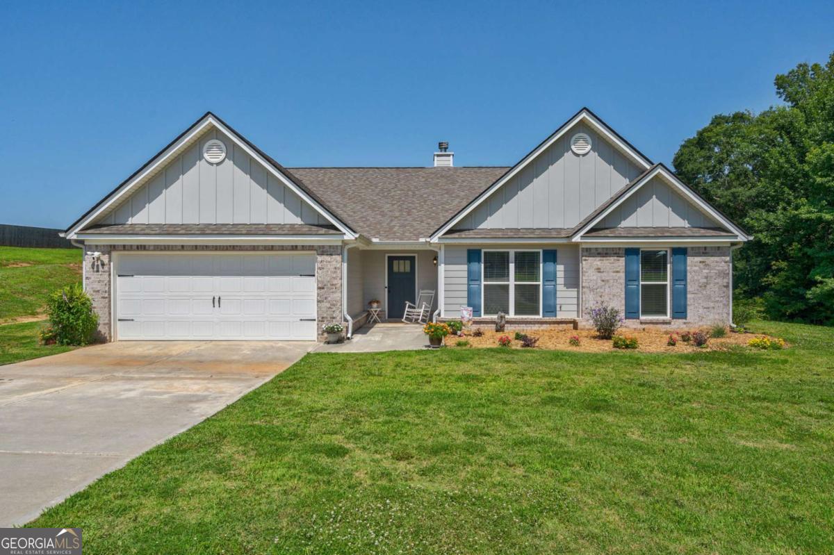 327 Skyview DR, Winterville, GA 30683