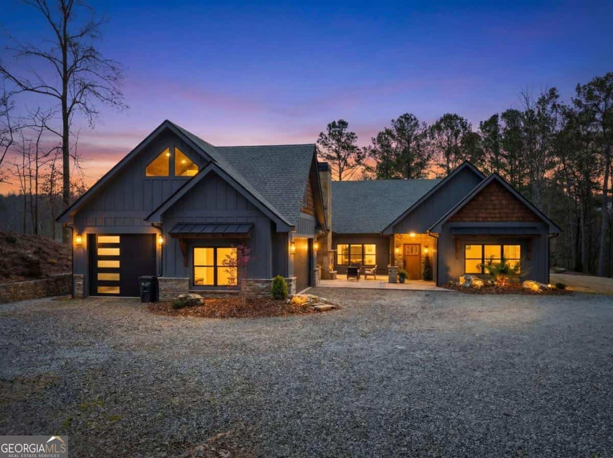 1420 Henry Evans RD, Ellijay, GA 30540
