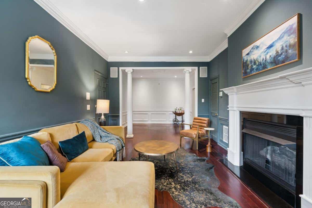 Listing photo 6