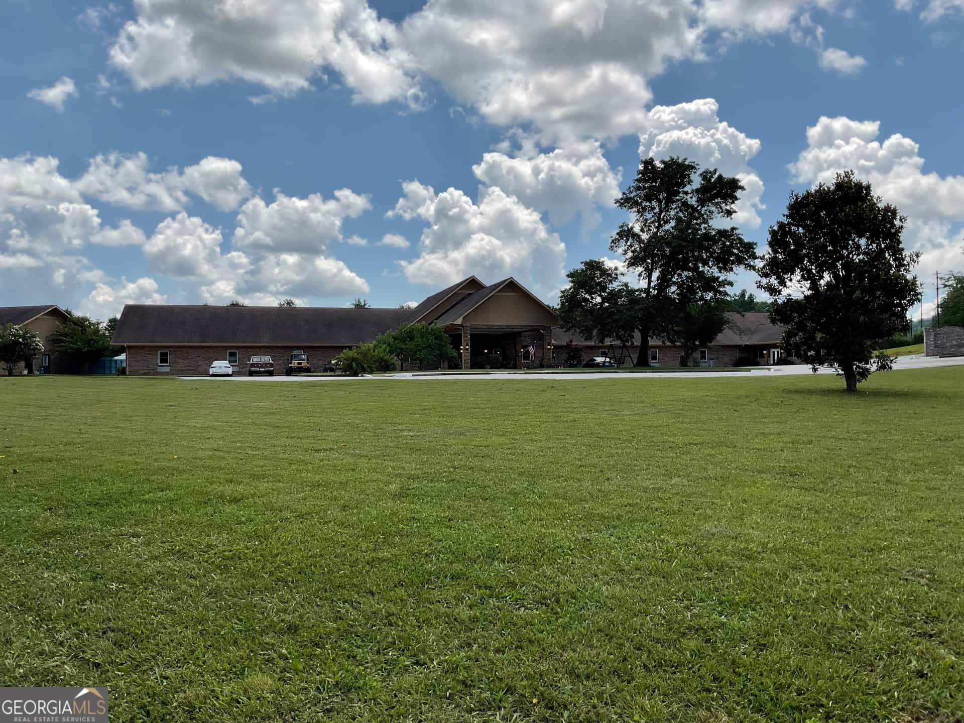 382 Bridge Creek RD, Tiger, GA 30576