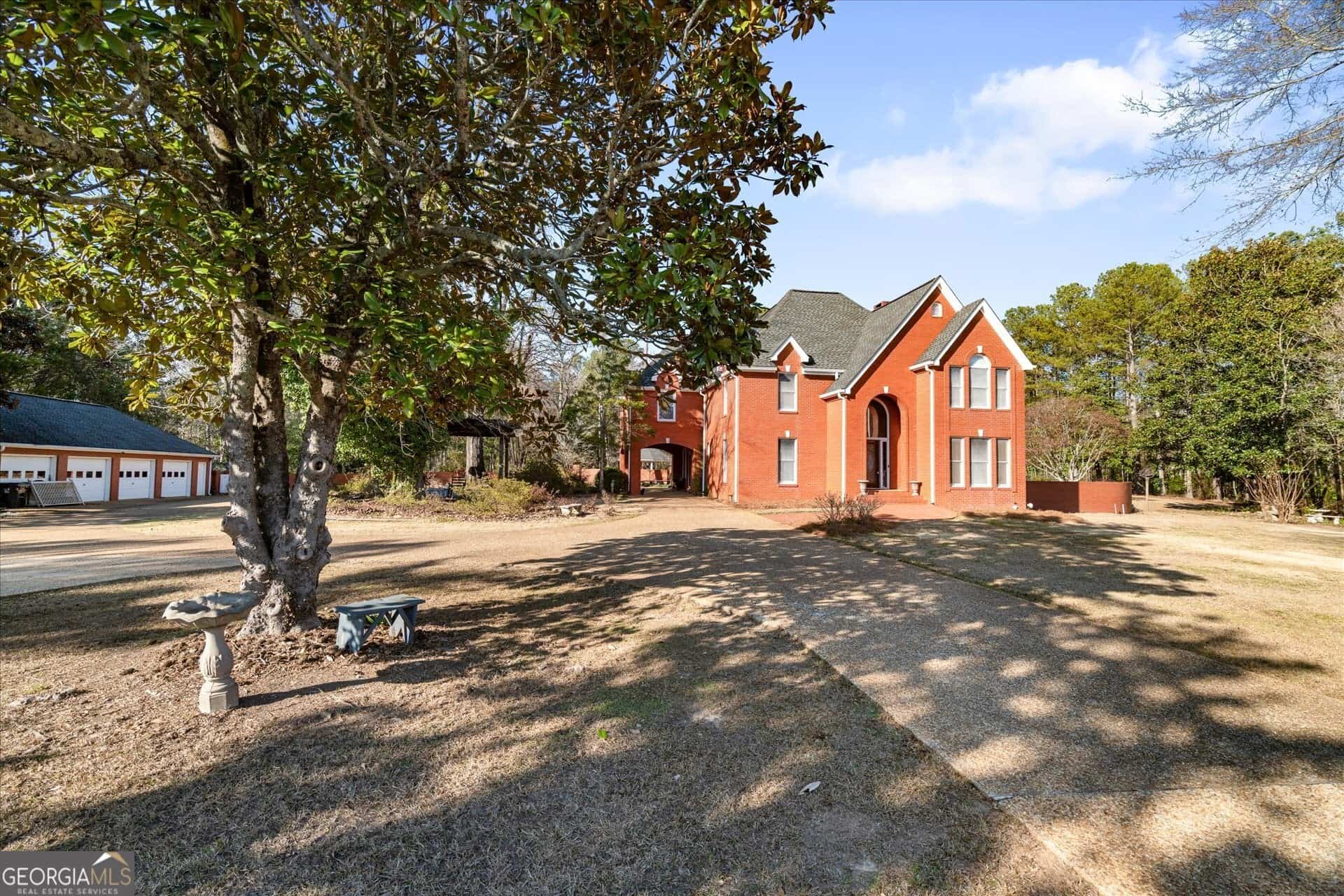 Listing photo 4
