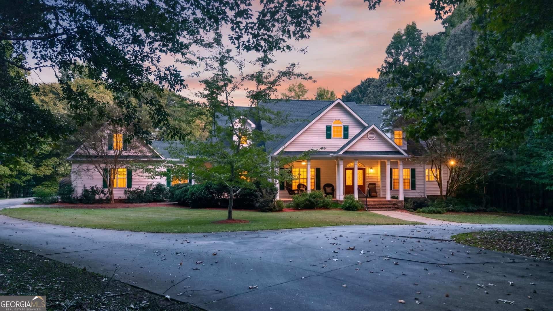 738 Old Greenville RD, Fayetteville, GA 30215