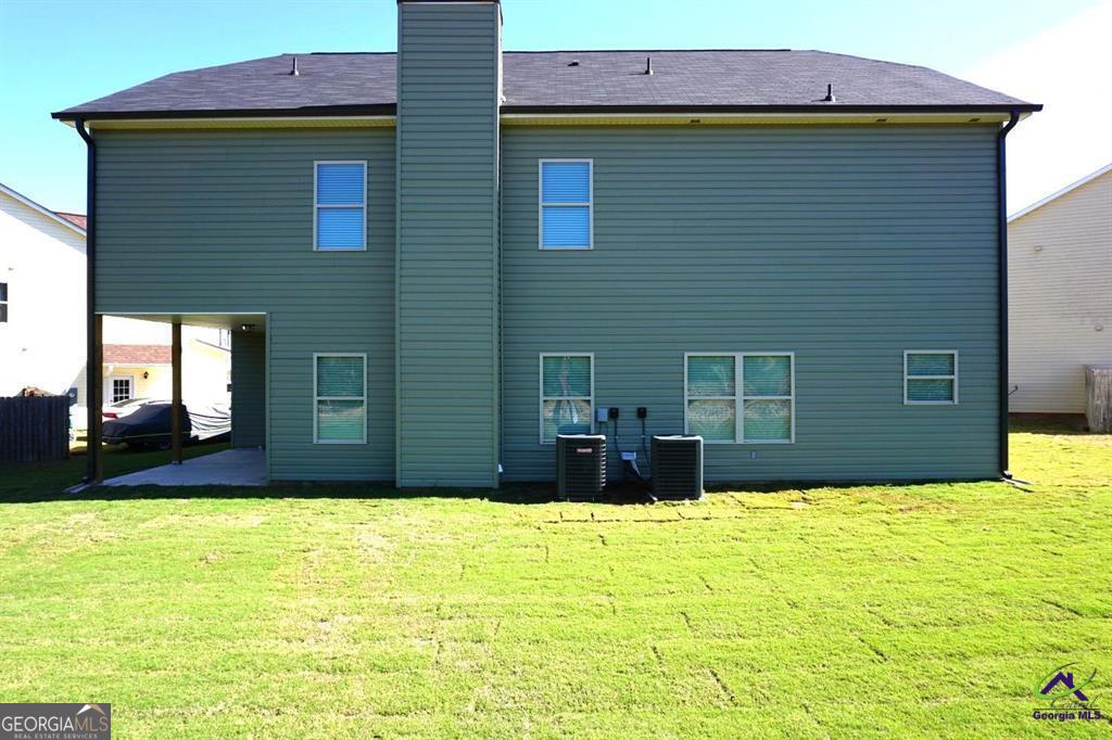 Listing photo 4