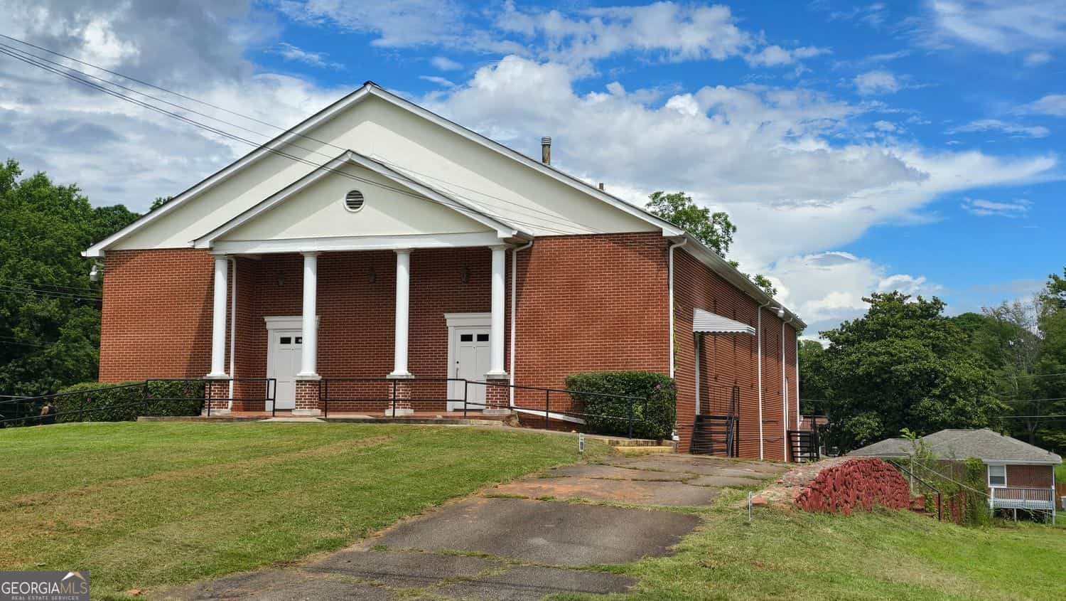 3300 Old Jonesboro RD, Atlanta, GA 30354