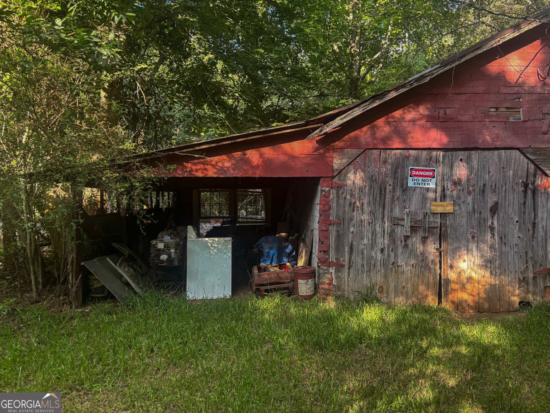 Listing photo 6