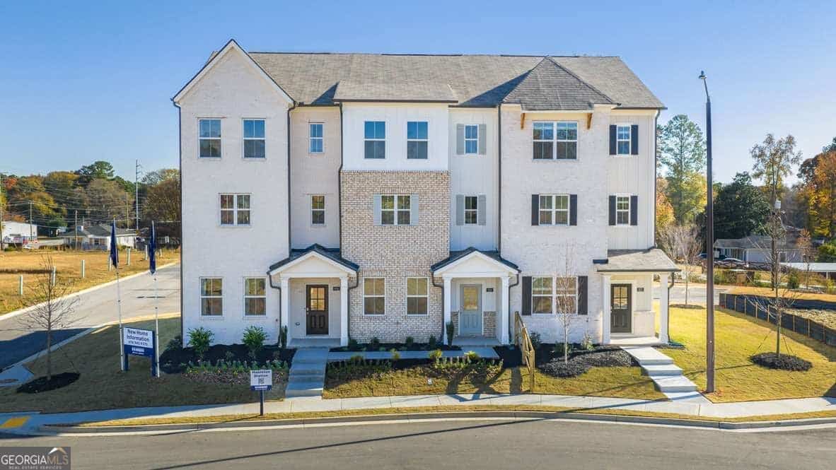 6160 Honeybell ALY, Mableton, GA 30126