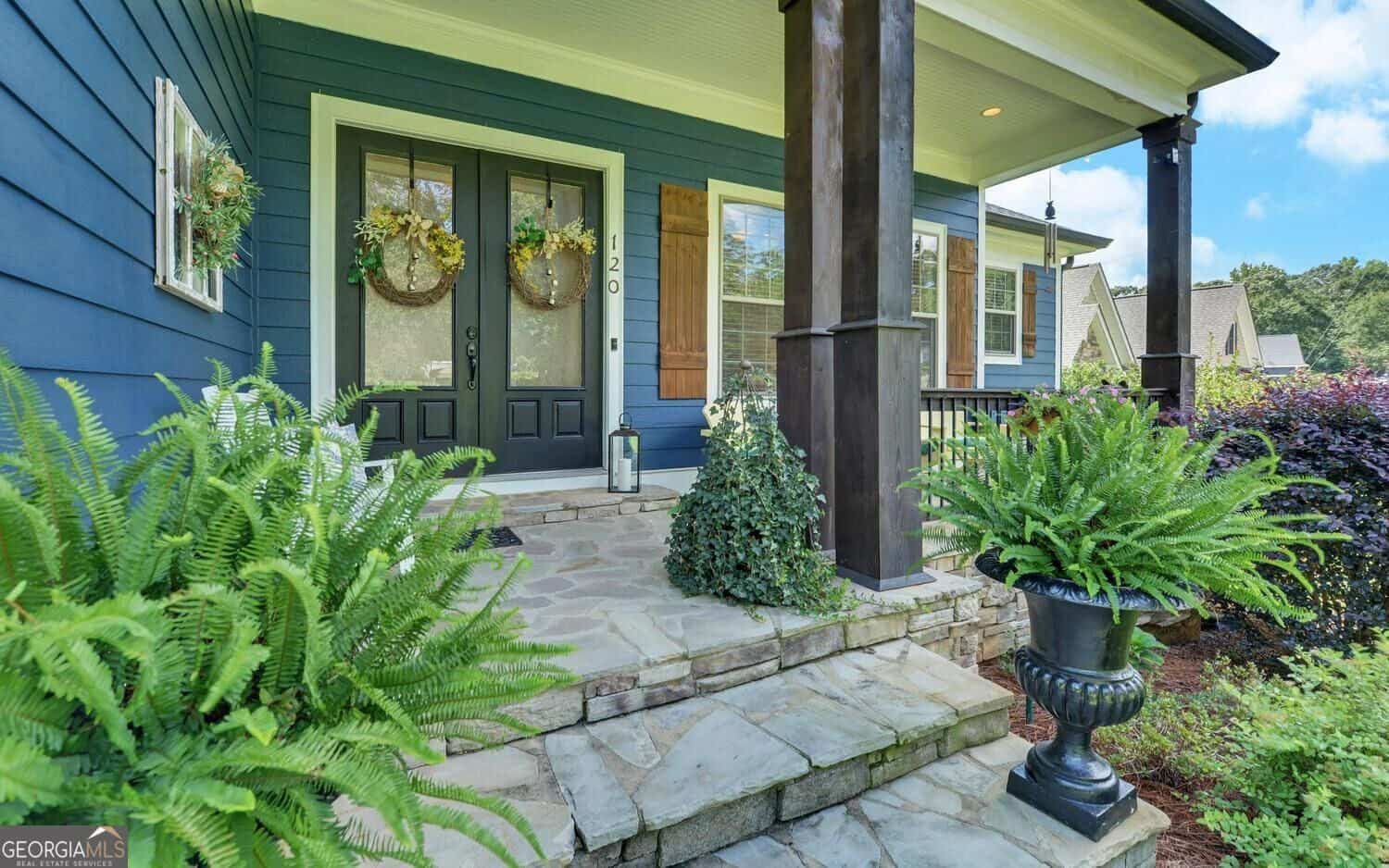 Listing photo 3