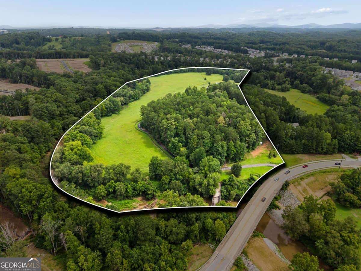 1736 Harmony Grove Church RD, Acworth, GA 30101