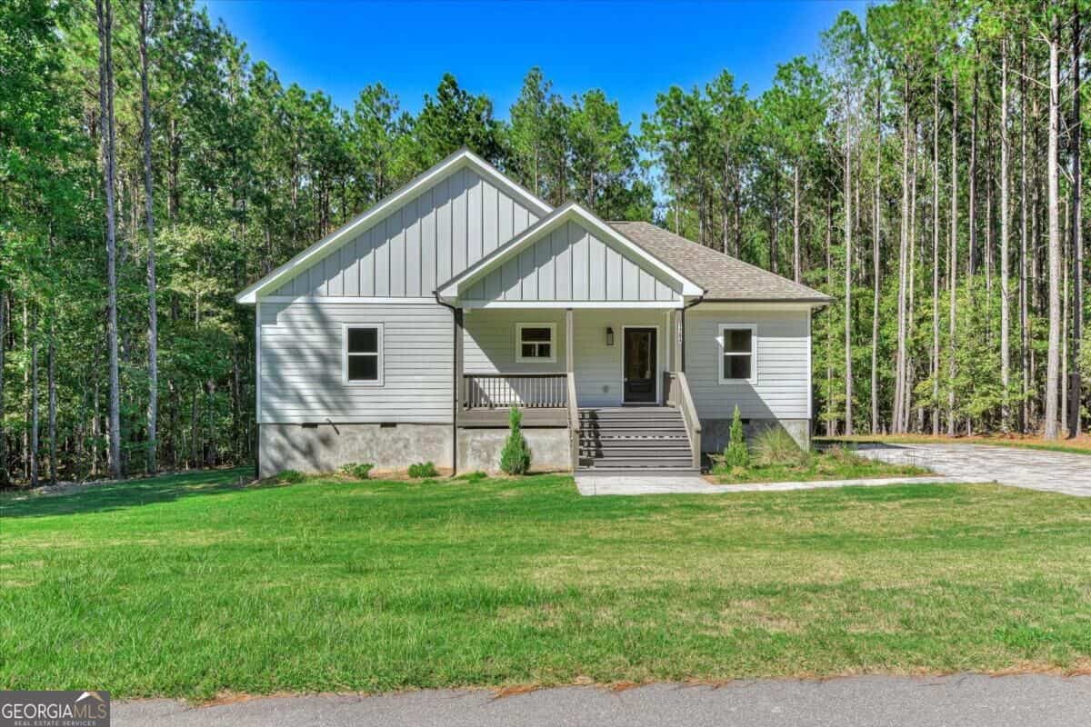 1165 Watersedge Cove, Tignall, GA 30668