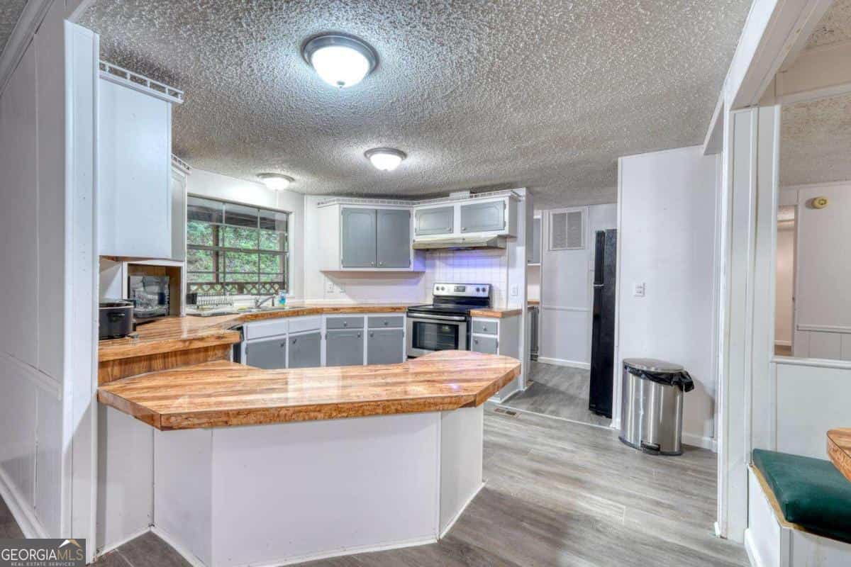 338 Gander Gap RD, Hiawassee, GA 30546