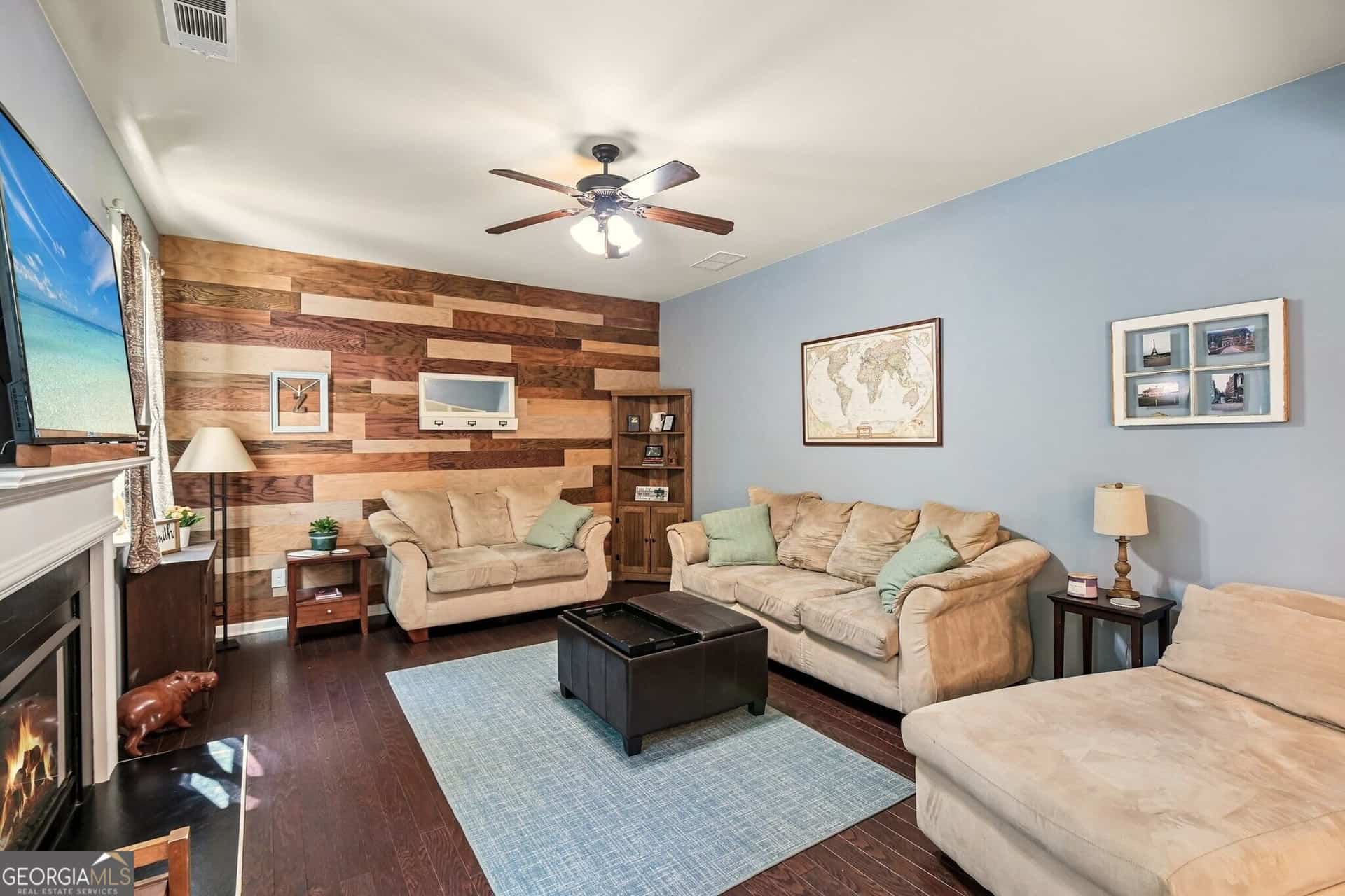 Listing photo 6