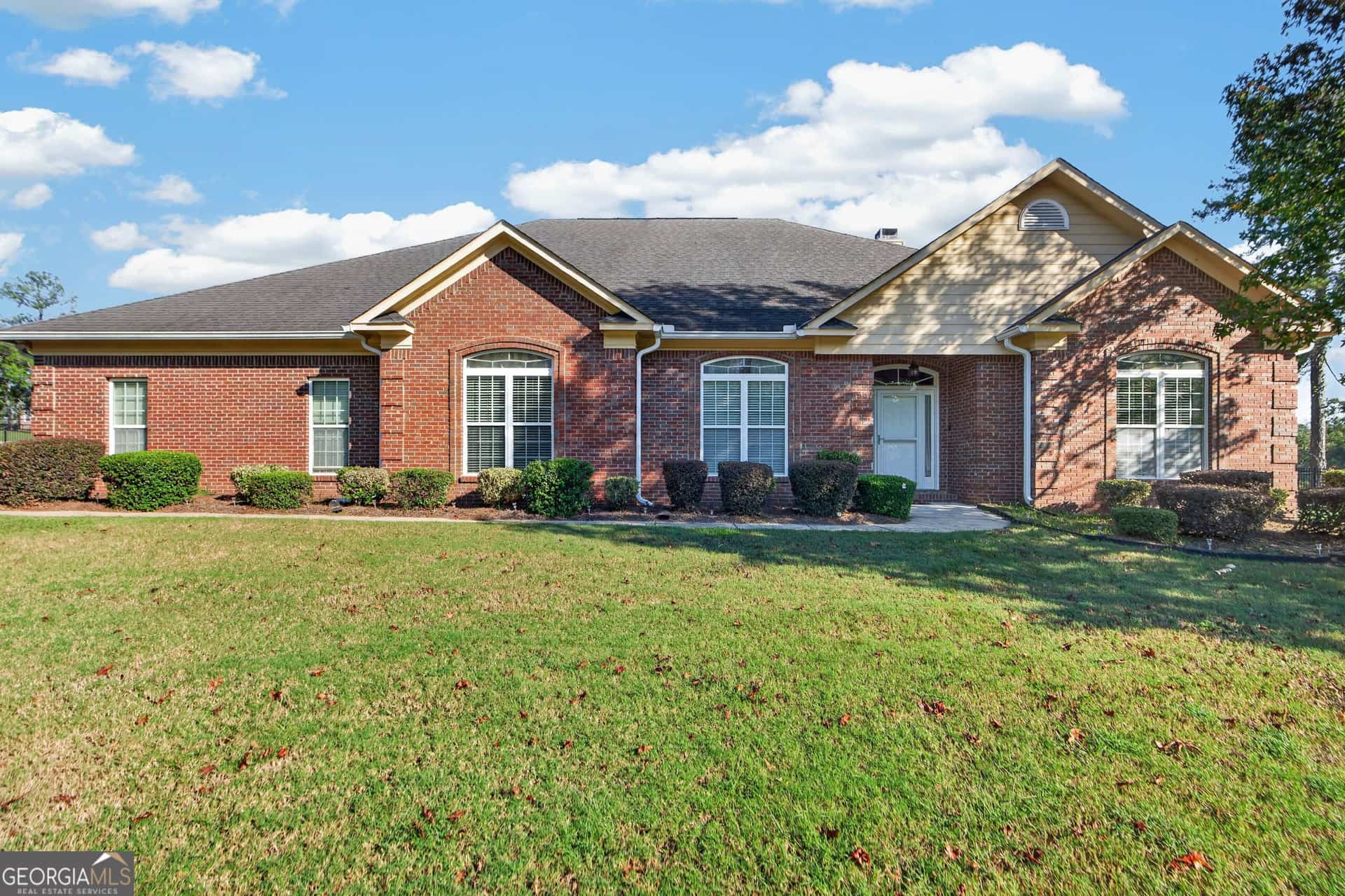6502 Yellowstone WAY, Lizella, GA 31052