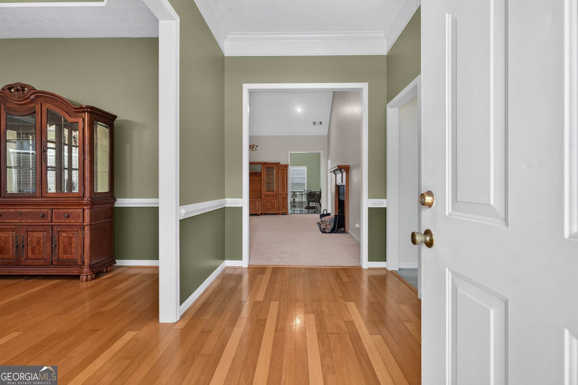 Listing photo 6