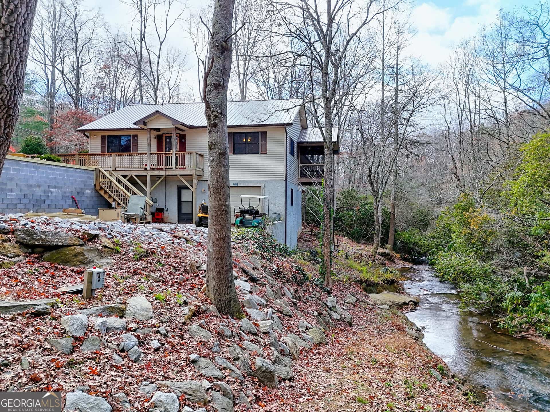 7829 Dillard RD, Scaly Mtn, NC 28775