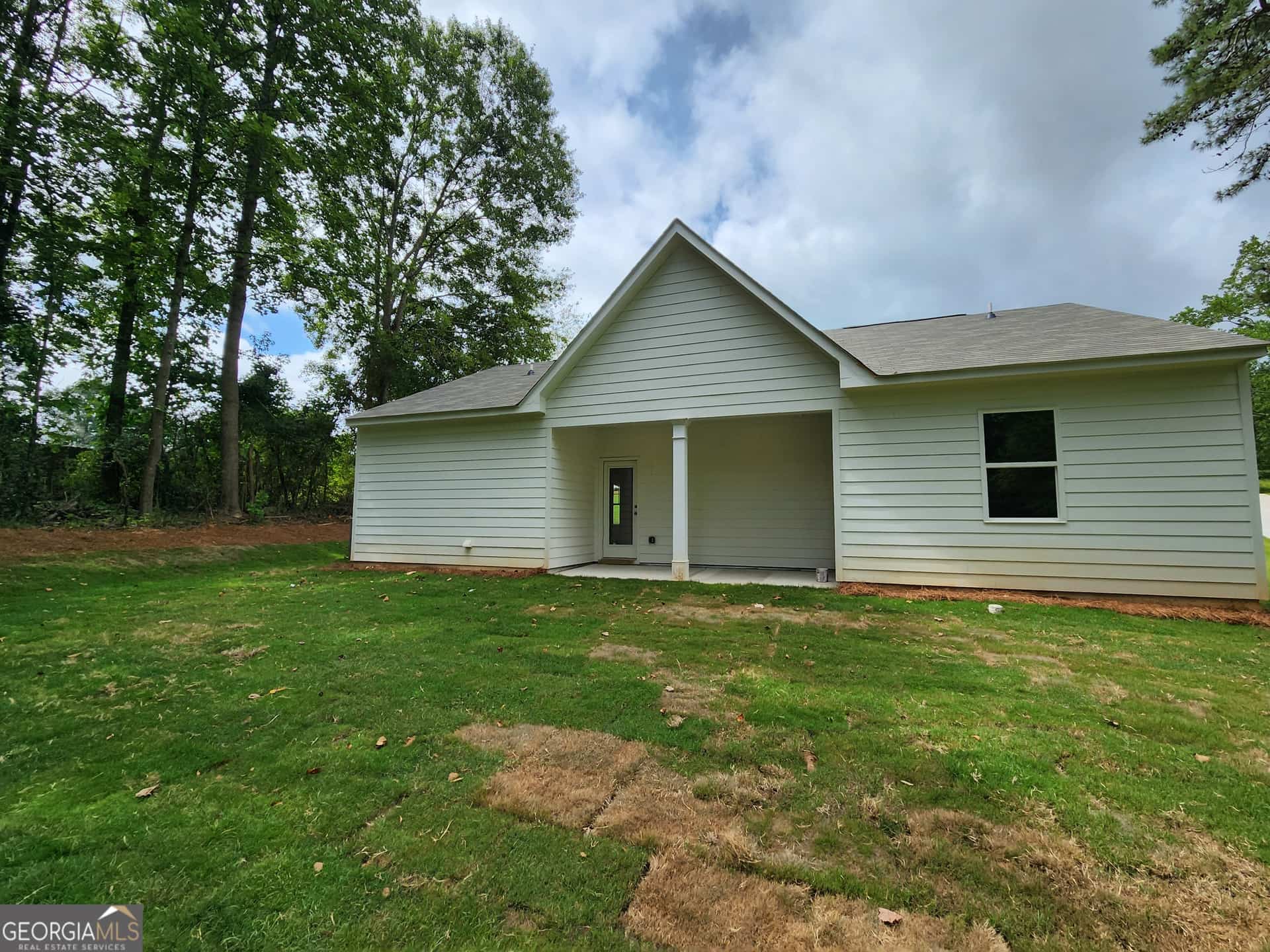 Listing photo 6