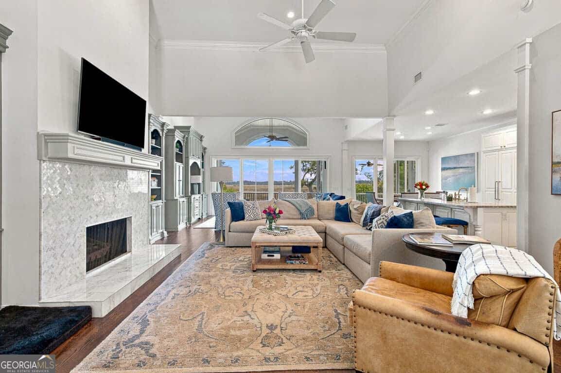 Listing photo 6