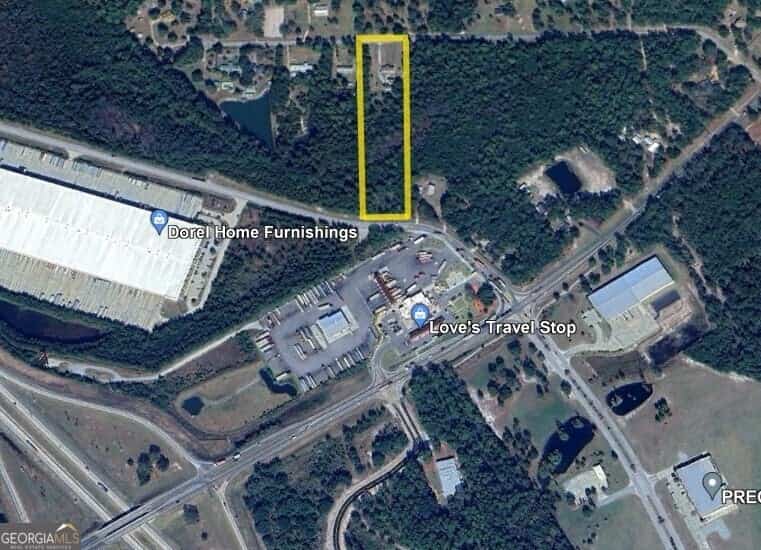 407 Deer Run RD, Ellabell, GA 31308