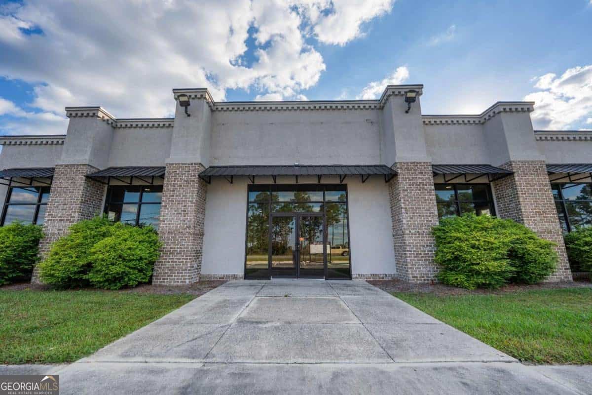 1205 W Parker ST, Baxley, GA 31513
