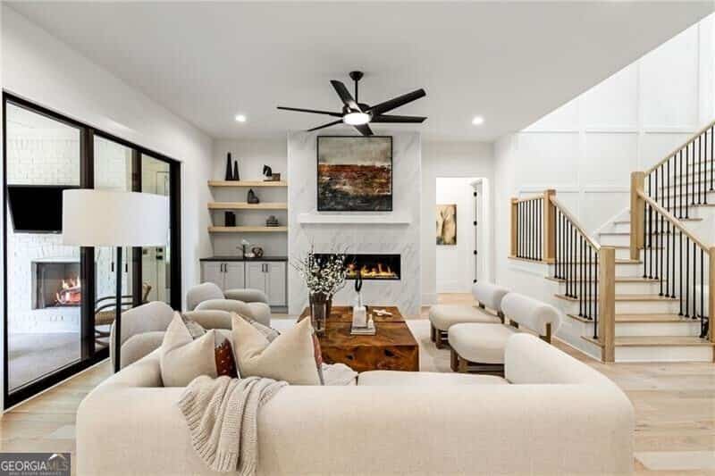 Listing photo 6