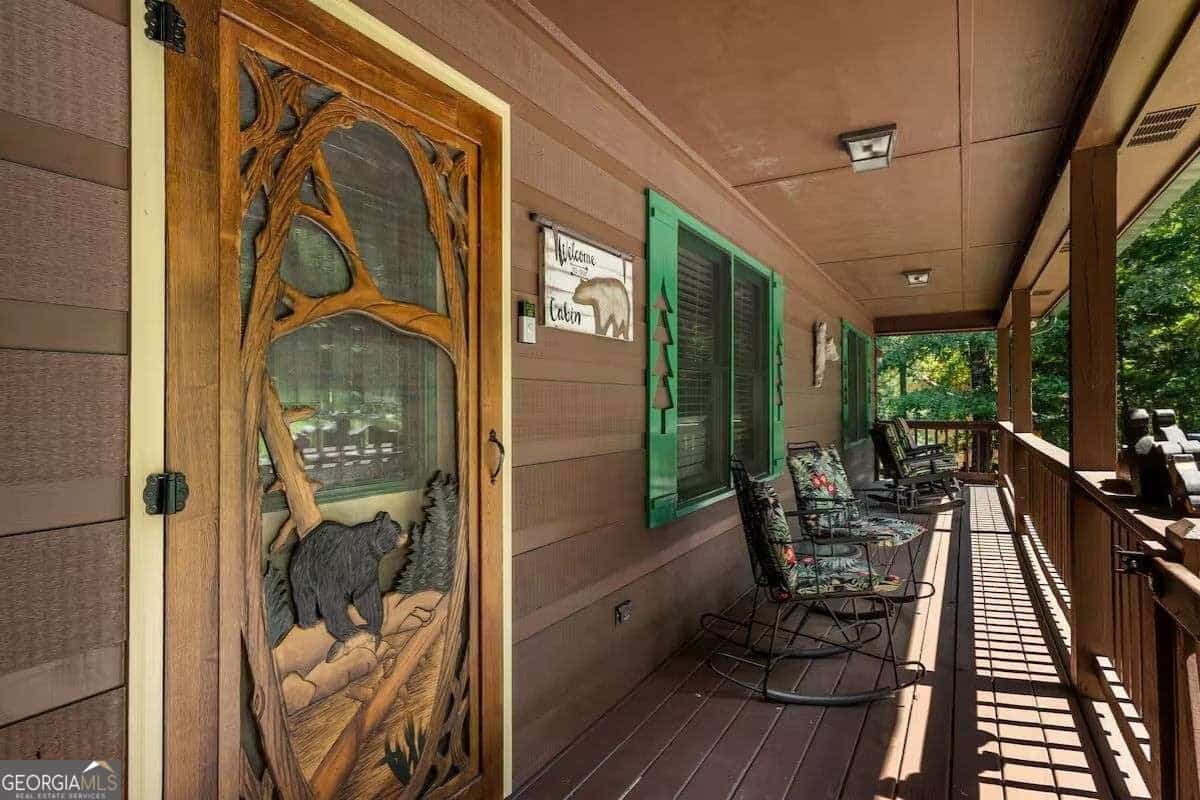 Listing photo 6
