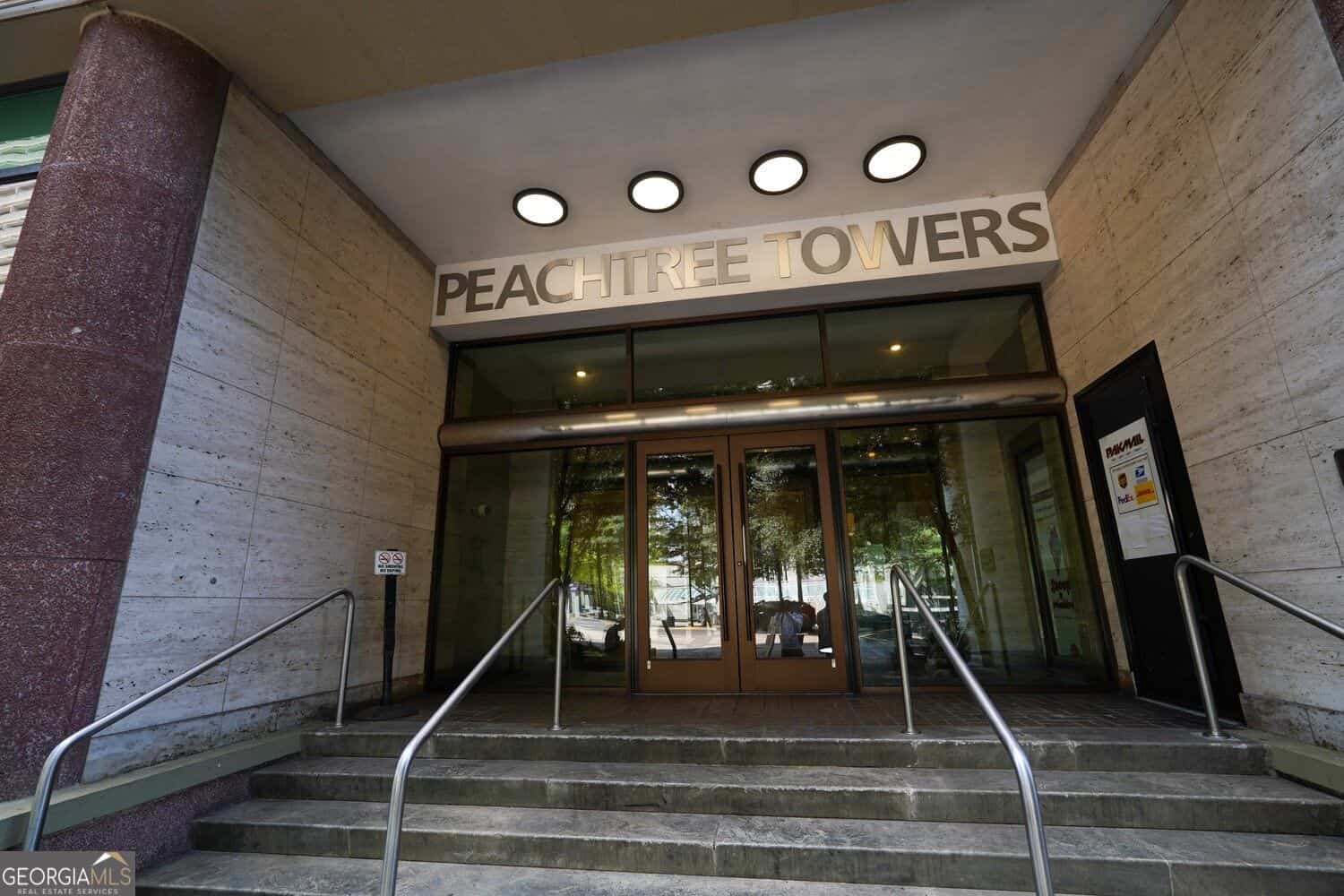 300 Peachtree ST NE 9D #9D, Atlanta, GA 30308