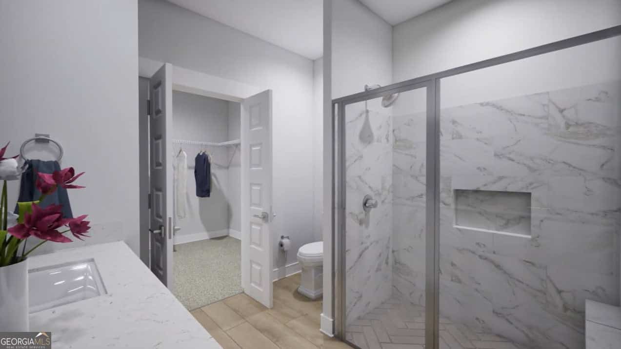 Listing photo 6