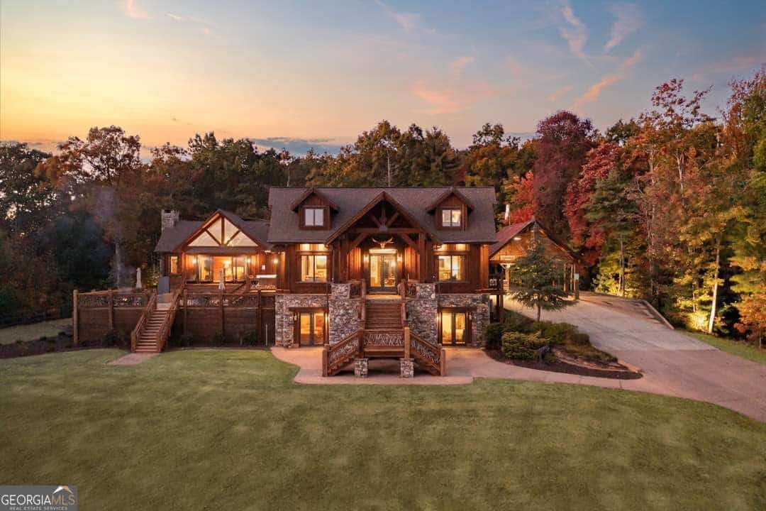 3049 Tray Mountain RD, Sautee Nacoochee, GA 30157