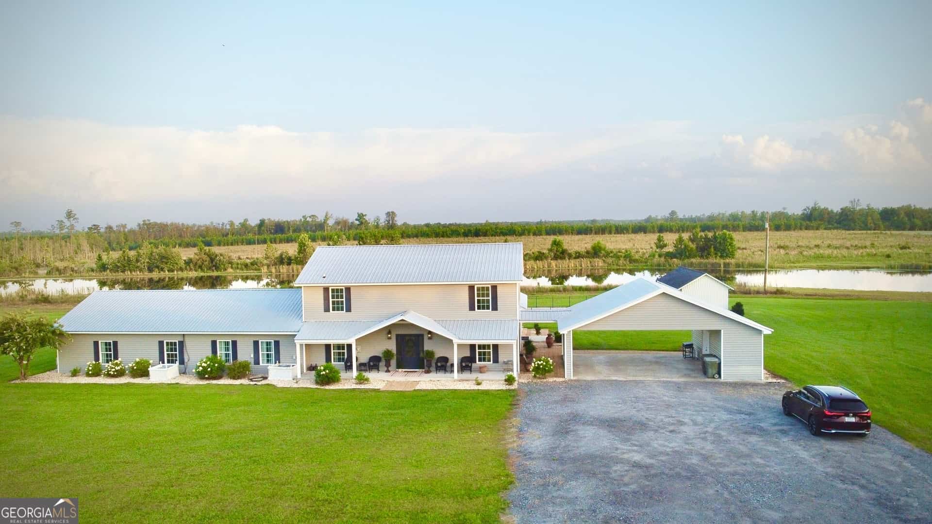 2495 Broxton HWY, Denton, GA 31532