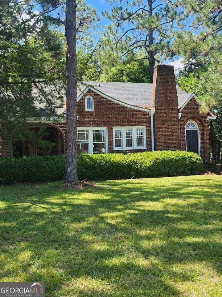 328 S Main ST S, Ashburn, GA 31714