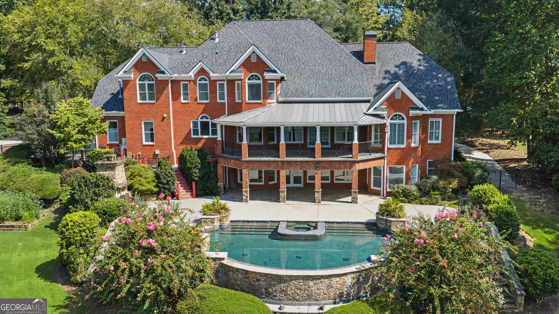 135 Pebble Beach DR, Fayetteville, GA 30215