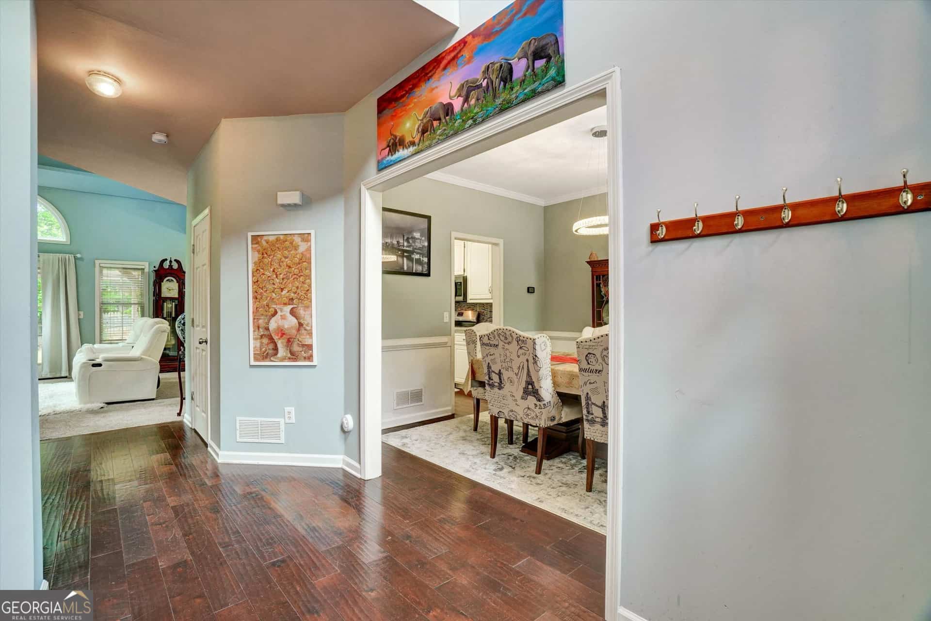 Listing photo 6