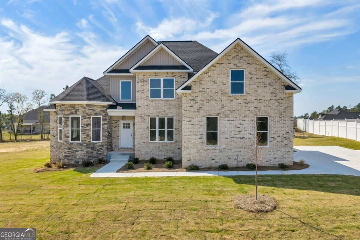 444 Burlington DR, Lizella, GA 31052