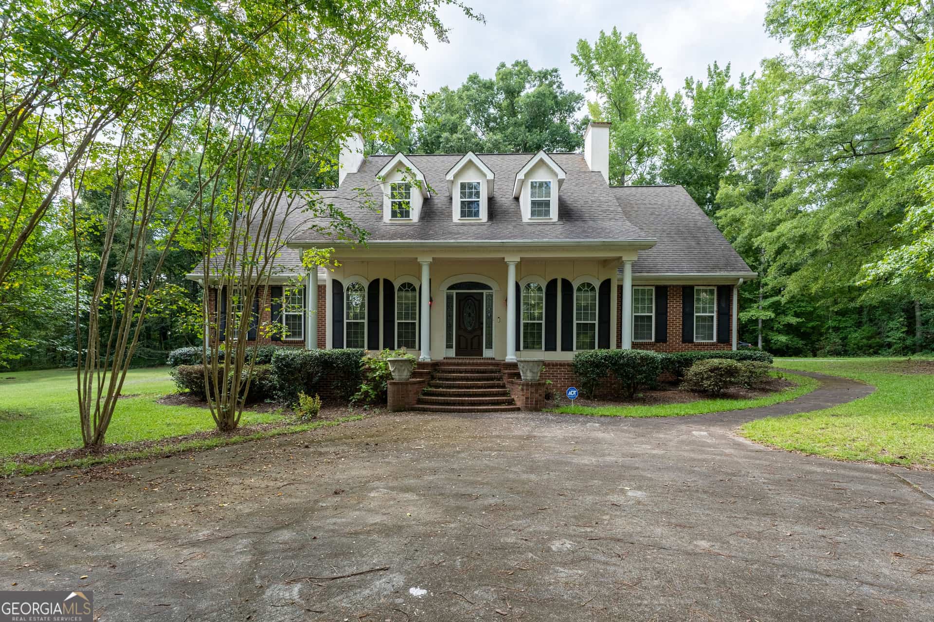 421 Creekside DR, Gray, GA 31032