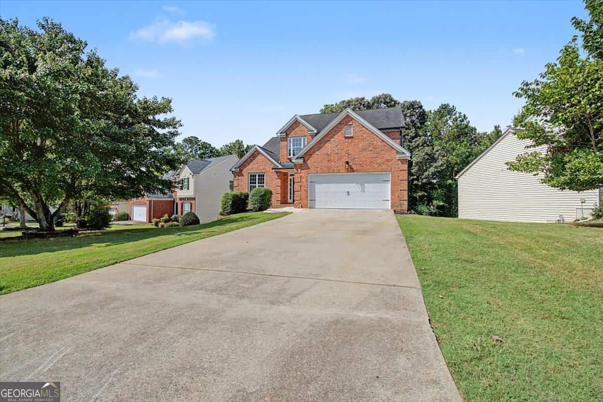 Listing photo 2