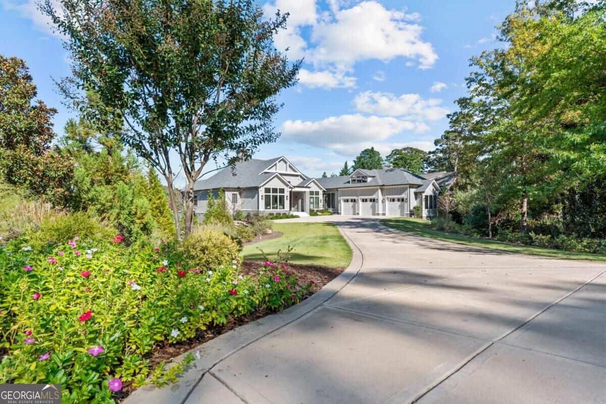 1341 Rose CRK, Greensboro, GA 30642