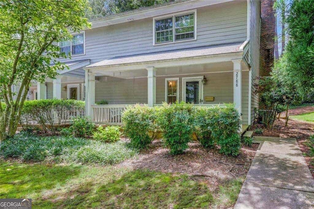 2788 Farmstead RD SE, Smyrna, GA 30080