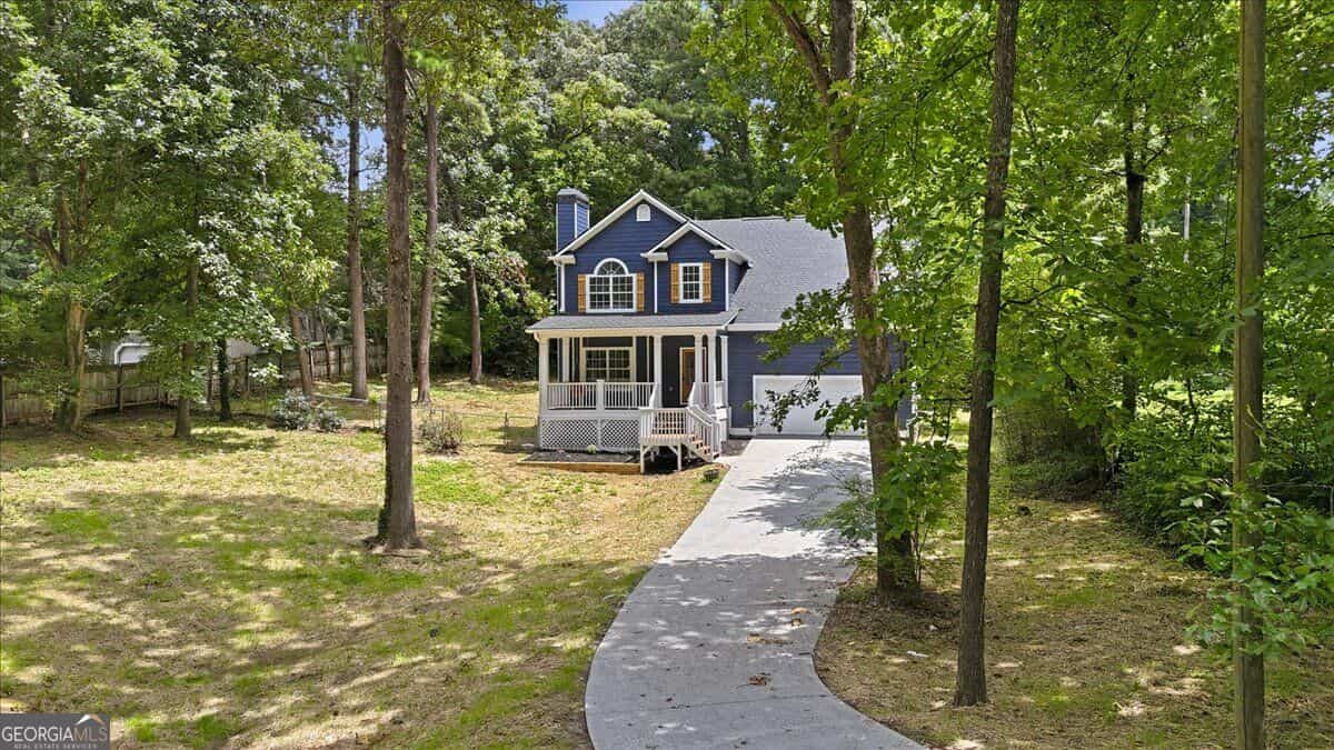Listing photo 3