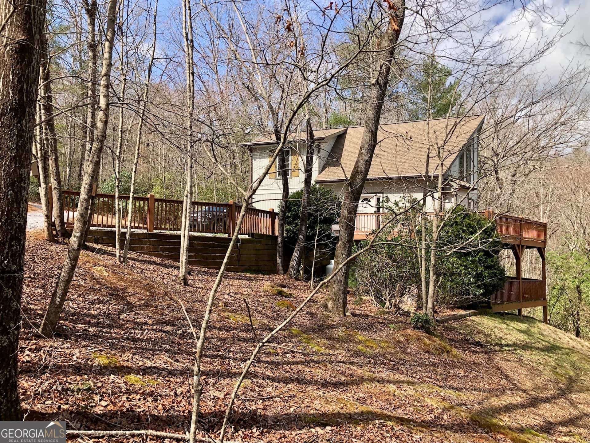Listing photo 6