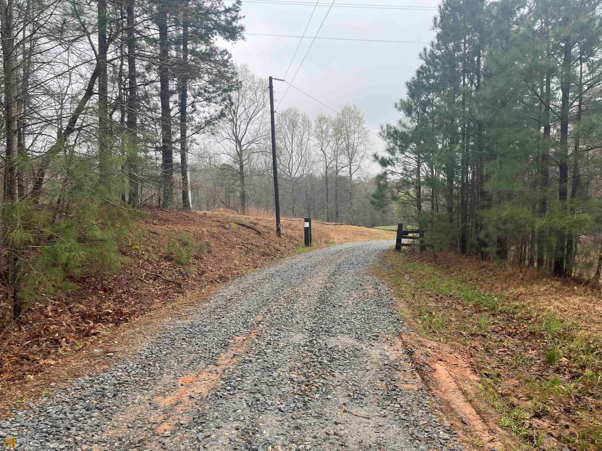3720 Mcever RD, Oakwood, GA 30566
